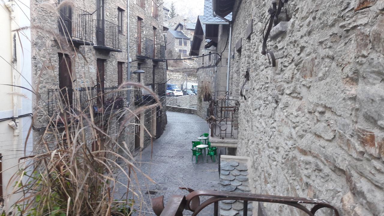 מלון קראלבס Rural L'Ortiga Blanca מראה חיצוני תמונה